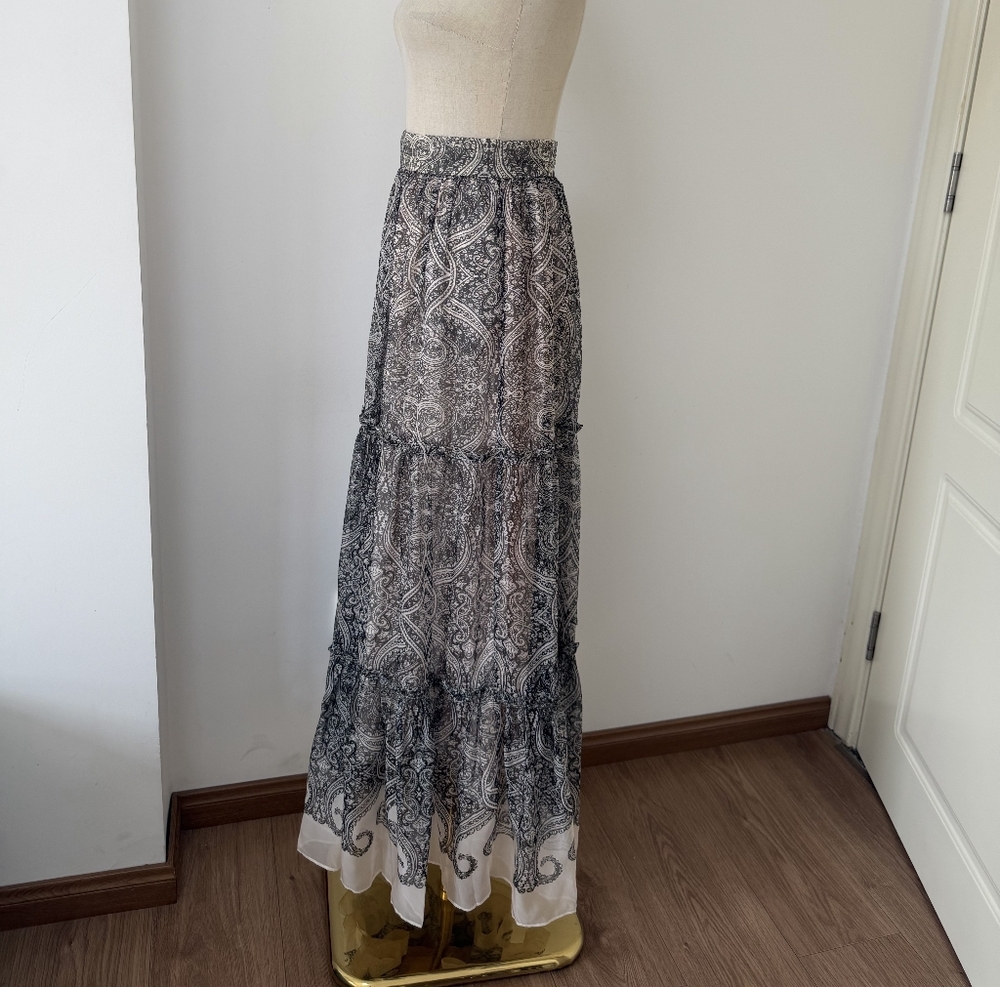 Hemant & Nandita Chavi Tiered Maxi Skirt - Picture 10 of 13
